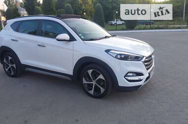 Внедорожник / Кроссовер Hyundai Tucson 2017 в 