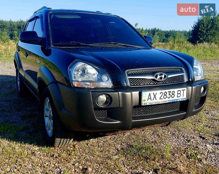 Внедорожник / Кроссовер Hyundai Tucson 2008 в Новой Водолаге