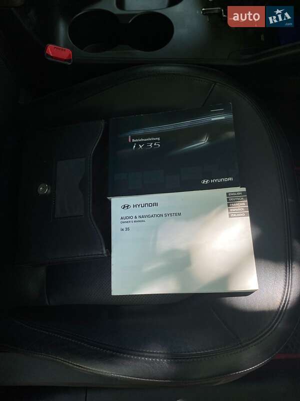 Позашляховик / Кросовер Hyundai Tucson 2010 в Гайсину