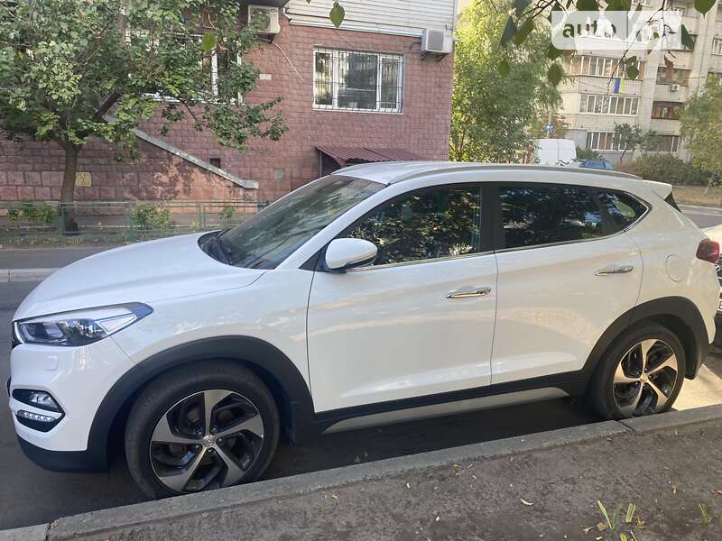 Внедорожник / Кроссовер Hyundai Tucson 2018 в Киеве