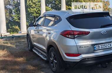 Внедорожник / Кроссовер Hyundai Tucson 2017 в Чернигове