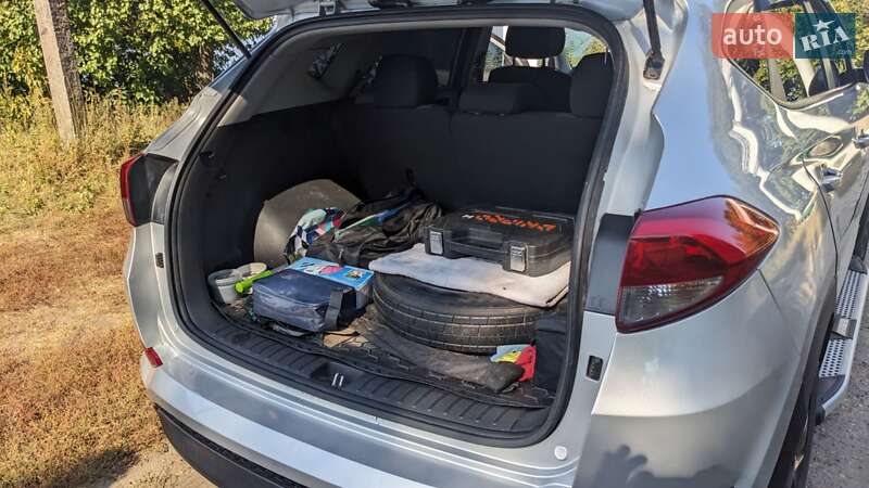 Позашляховик / Кросовер Hyundai Tucson 2017 в Чернігові