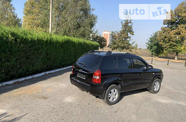 Внедорожник / Кроссовер Hyundai Tucson 2008 в 