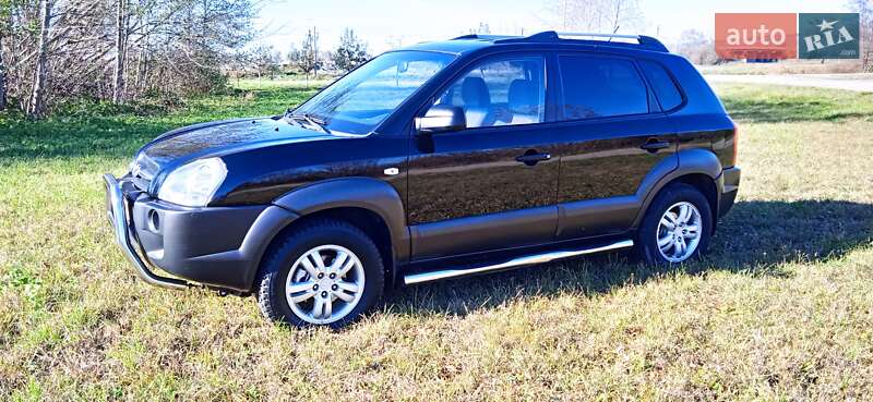Позашляховик / Кросовер Hyundai Tucson 2007 в Білогір'ї