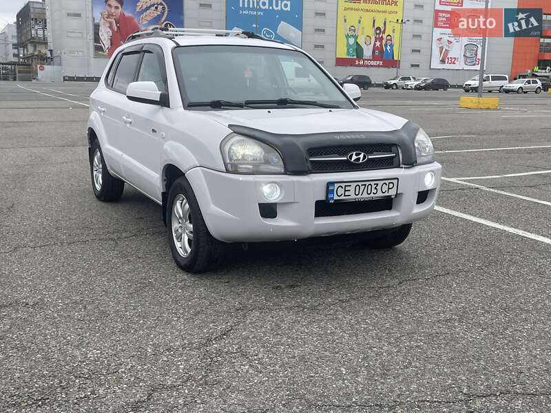 Внедорожник / Кроссовер Hyundai Tucson 2008 в Черновцах
