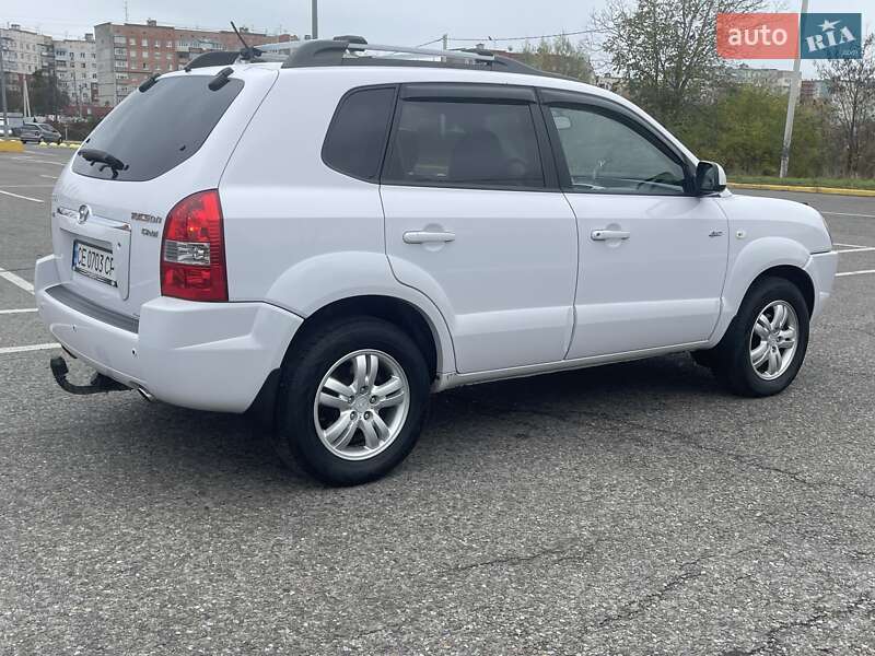 Внедорожник / Кроссовер Hyundai Tucson 2008 в Черновцах