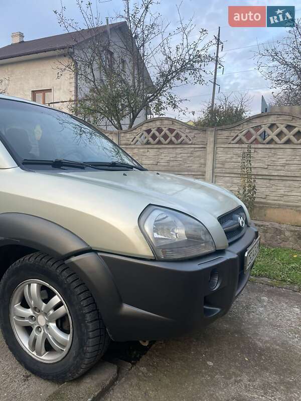 Купе Hyundai Tucson 2007 в Черновцах
