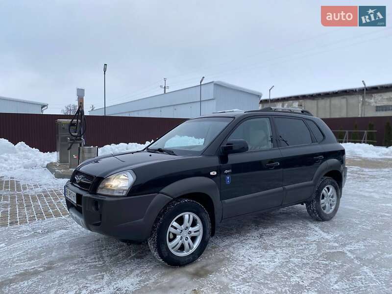Позашляховик / Кросовер Hyundai Tucson 2006 в Тернополі
