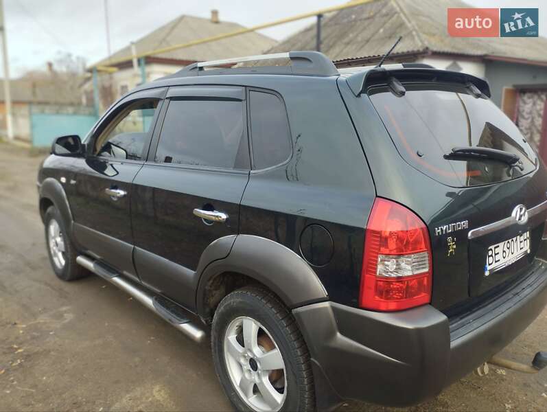 Внедорожник / Кроссовер Hyundai Tucson 2006 в Ананьеве