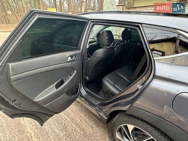 Позашляховик / Кросовер Hyundai Tucson 2019 в Ірпені