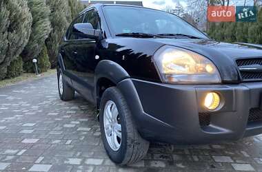 Позашляховик / Кросовер Hyundai Tucson 2005 в Самборі