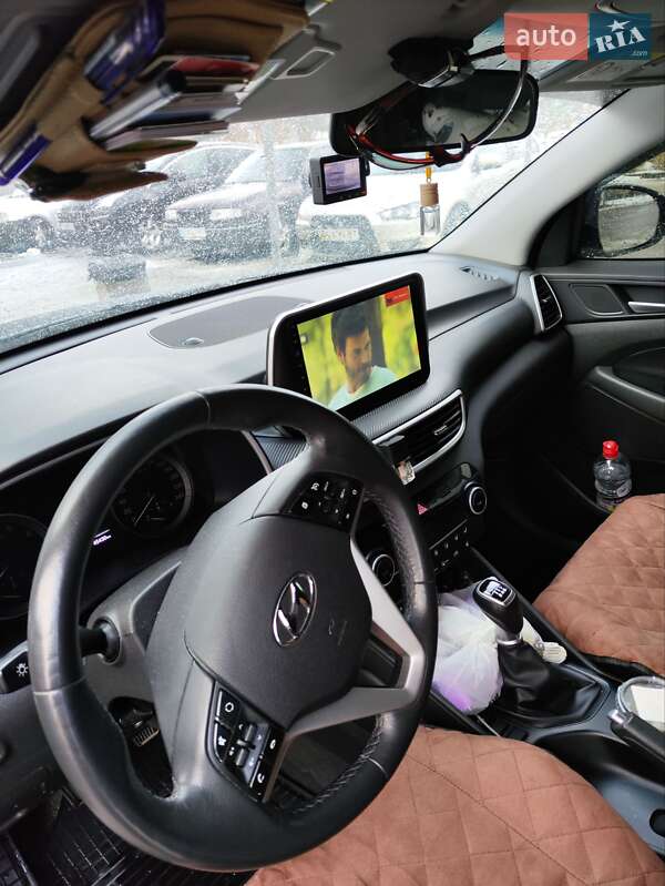 Позашляховик / Кросовер Hyundai Tucson 2019 в Бориславі