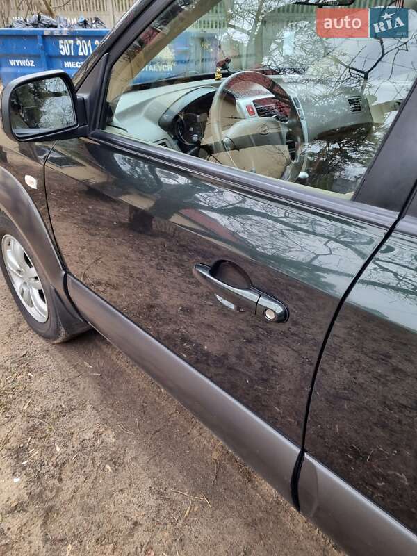 Внедорожник / Кроссовер Hyundai Tucson 2005 в Львове фото 47 Внедорожник / Кроссовер Hyundai Tucson 2005 в Львове