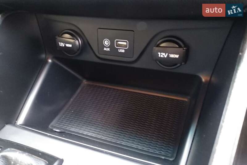 Позашляховик / Кросовер Hyundai Tucson 2019 в Києві фото 15 Позашляховик / Кросовер Hyundai Tucson 2019 в Києві