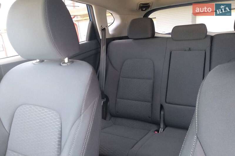 Позашляховик / Кросовер Hyundai Tucson 2019 в Києві фото 17 Позашляховик / Кросовер Hyundai Tucson 2019 в Києві