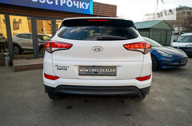 Внедорожник / Кроссовер Hyundai Tucson 2015 в Киеве