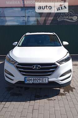 Внедорожник / Кроссовер Hyundai Tucson 2016 в Житомире