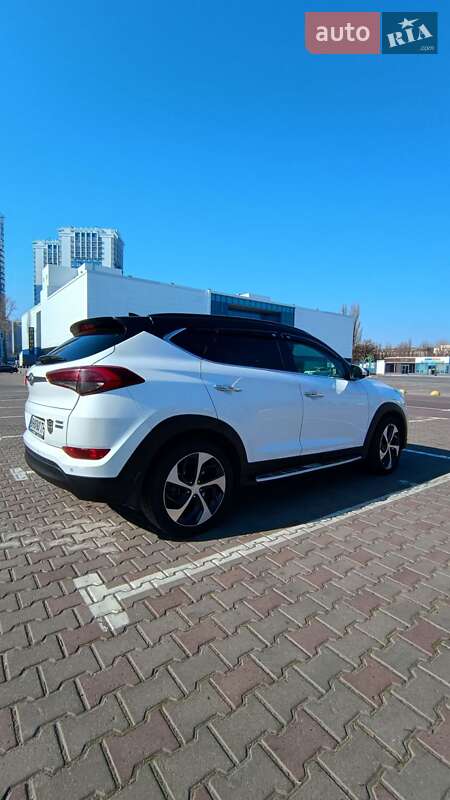 Внедорожник / Кроссовер Hyundai Tucson 2016 в Одессе фото 5 Внедорожник / Кроссовер Hyundai Tucson 2016 в Одессе