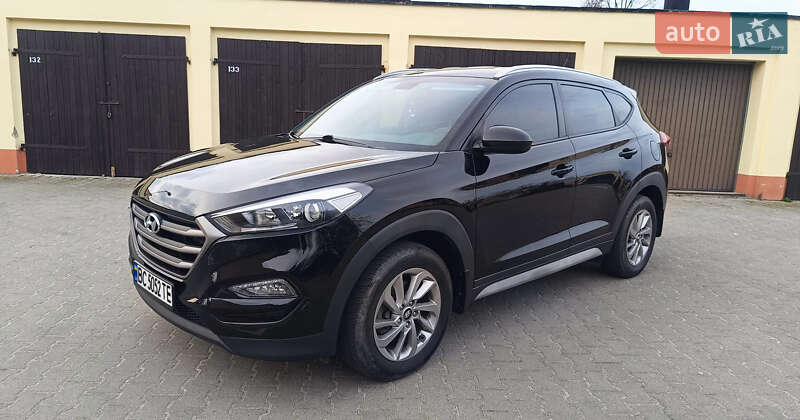 Позашляховик / Кросовер Hyundai Tucson 2017 в Львові
