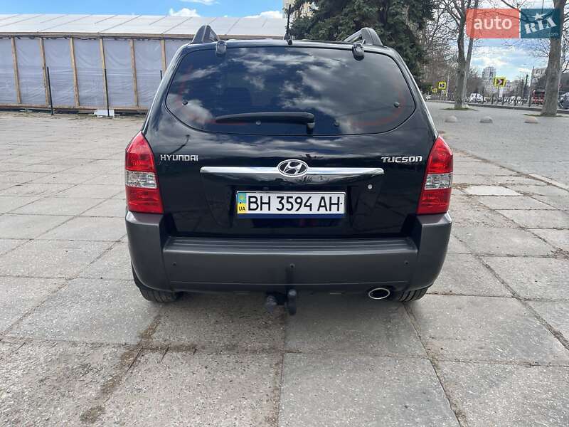 Позашляховик / Кросовер Hyundai Tucson 2008 в Одесі