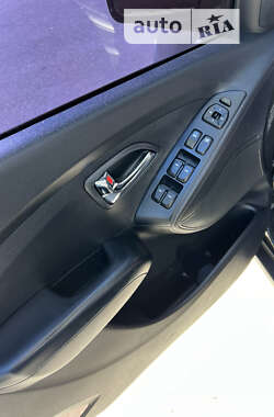 Позашляховик / Кросовер Hyundai Tucson 2012 в Чернігові