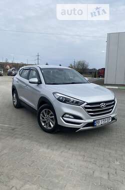 Внедорожник / Кроссовер Hyundai Tucson 2017 в Черновцах