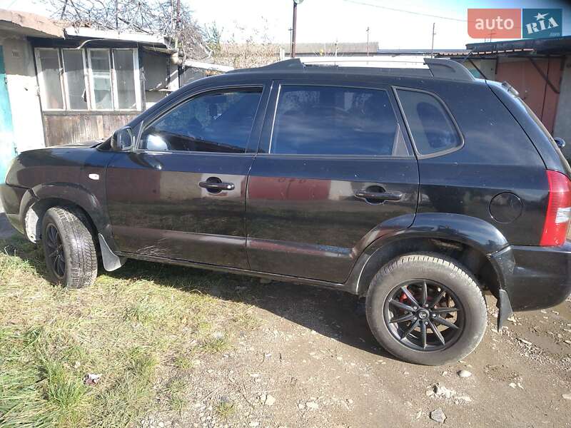 Внедорожник / Кроссовер Hyundai Tucson 2005 в Стрые