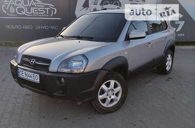 Позашляховик / Кросовер Hyundai Tucson 2004 в Чернівцях