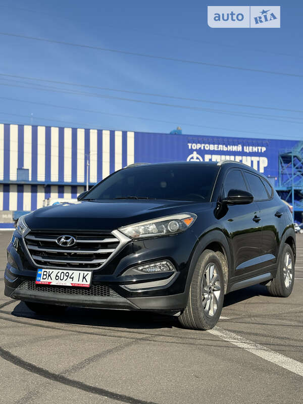 Внедорожник / Кроссовер Hyundai Tucson 2016 в Ровно