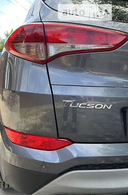 Внедорожник / Кроссовер Hyundai Tucson 2017 в Ирпене