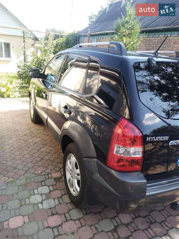 Позашляховик / Кросовер Hyundai Tucson 2005 в Жмеринці