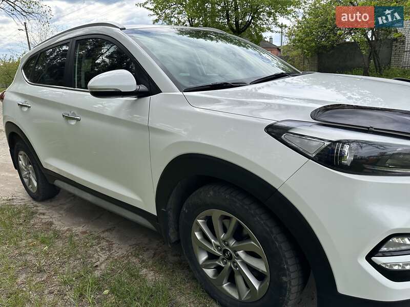 Внедорожник / Кроссовер Hyundai Tucson 2017 в Ахтырке