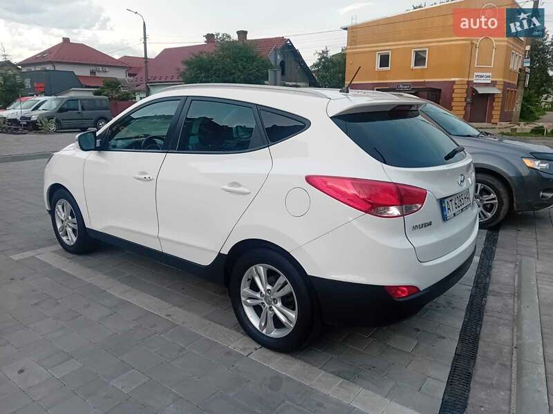 Внедорожник / Кроссовер Hyundai Tucson 2012 в Коломые фото 6 Внедорожник / Кроссовер Hyundai Tucson 2012 в Коломые