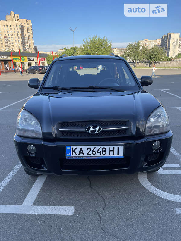 Позашляховик / Кросовер Hyundai Tucson 2007 в Києві