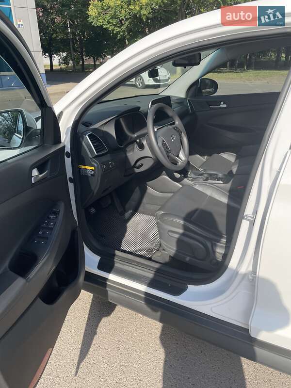Позашляховик / Кросовер Hyundai Tucson 2019 в Кривому Розі