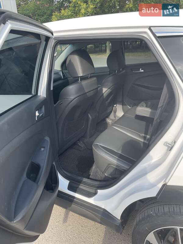 Позашляховик / Кросовер Hyundai Tucson 2019 в Кривому Розі