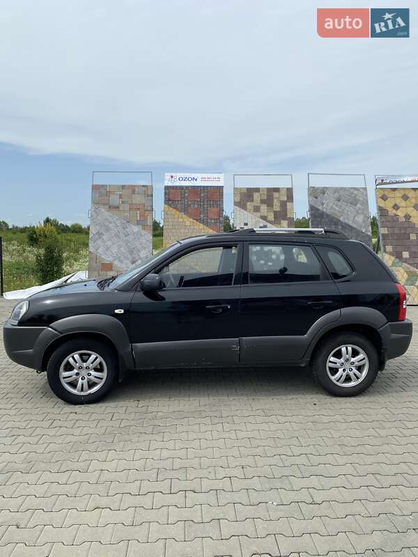 Позашляховик / Кросовер Hyundai Tucson 2008 в Виноградові