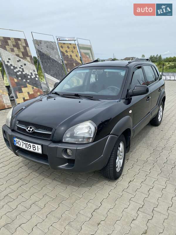 Позашляховик / Кросовер Hyundai Tucson 2008 в Виноградові