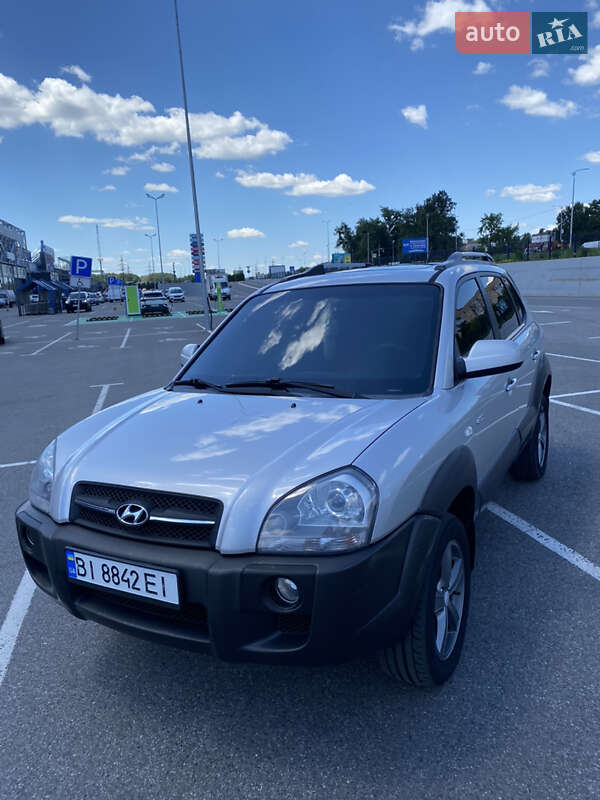 Внедорожник / Кроссовер Hyundai Tucson 2007 в Полтаве