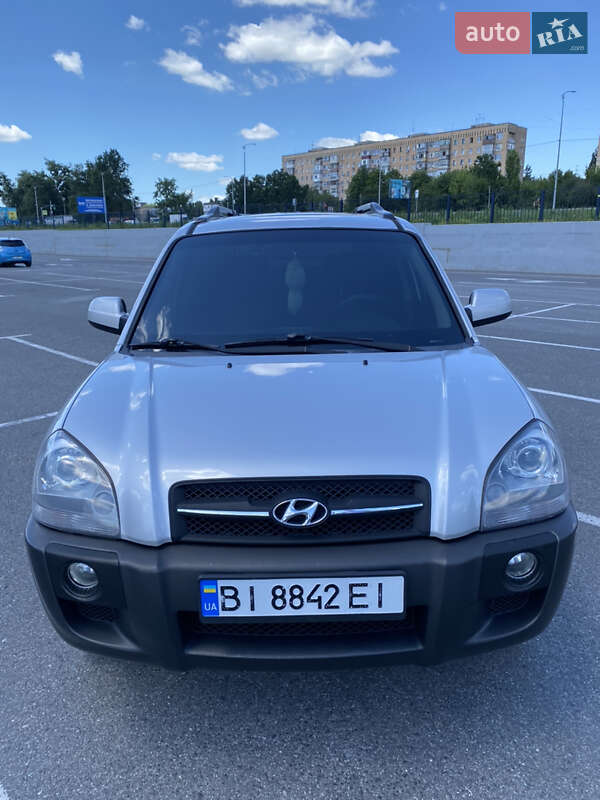 Внедорожник / Кроссовер Hyundai Tucson 2007 в Полтаве