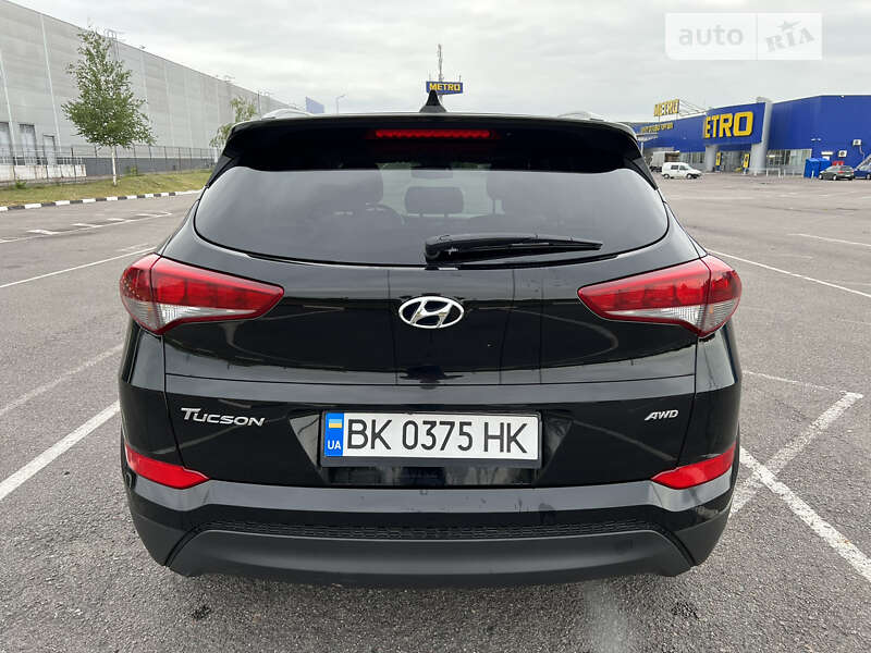 Внедорожник / Кроссовер Hyundai Tucson 2017 в Ровно