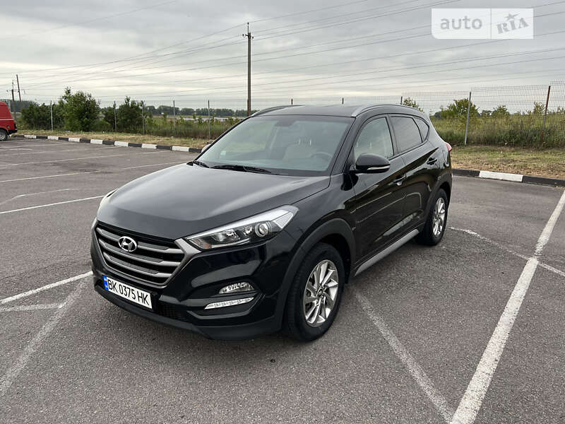Внедорожник / Кроссовер Hyundai Tucson 2017 в Ровно