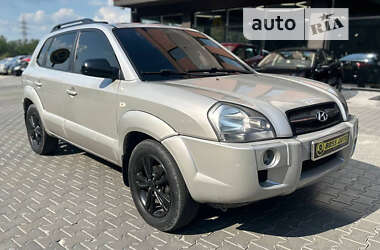 Позашляховик / Кросовер Hyundai Tucson 2007 в Чернівцях