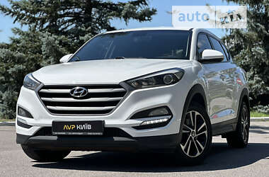 Позашляховик / Кросовер Hyundai Tucson 2017 в Києві