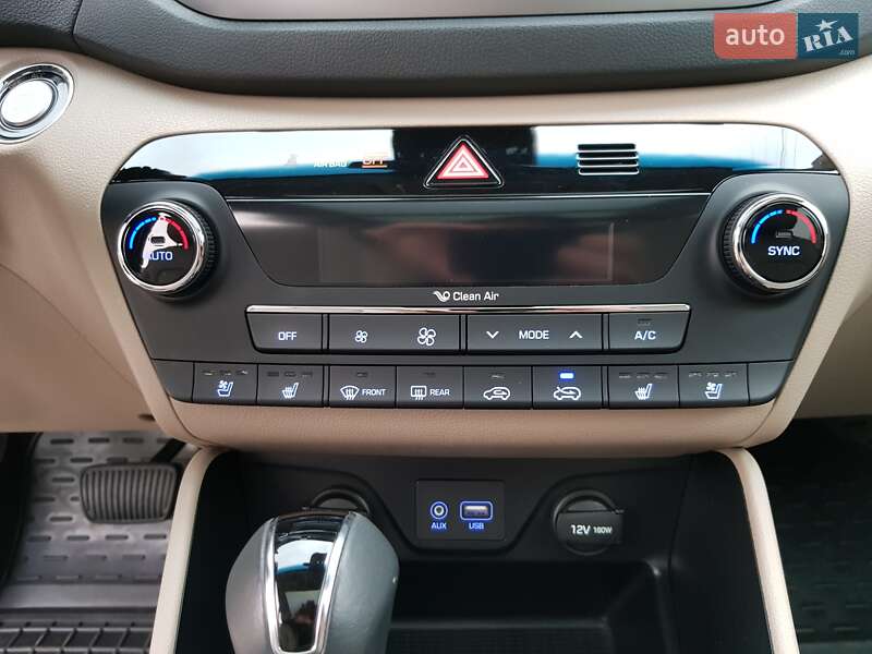 Позашляховик / Кросовер Hyundai Tucson 2015 в Дніпрі