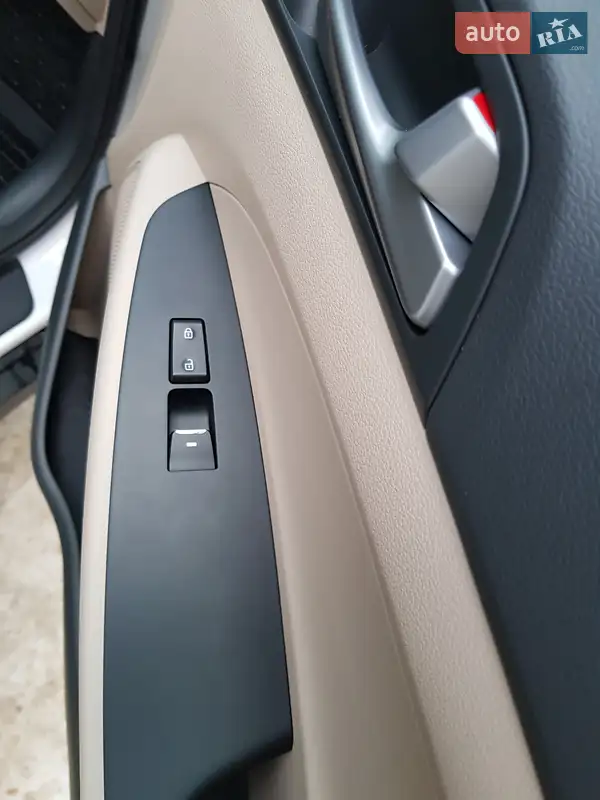 Hyundai Tucson 2015 VIN KM8J33A24GU149653 фото оголошення 22 з 73