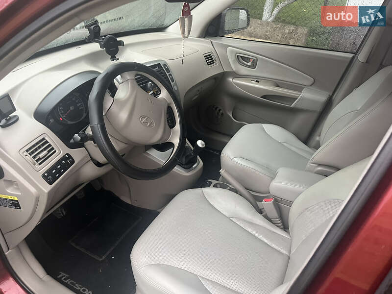 Позашляховик / Кросовер Hyundai Tucson 2005 в Львові