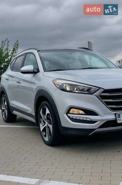 Позашляховик / Кросовер Hyundai Tucson 2017 в Одесі