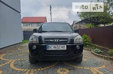 Внедорожник / Кроссовер Hyundai Tucson 2005 в Новояворовске