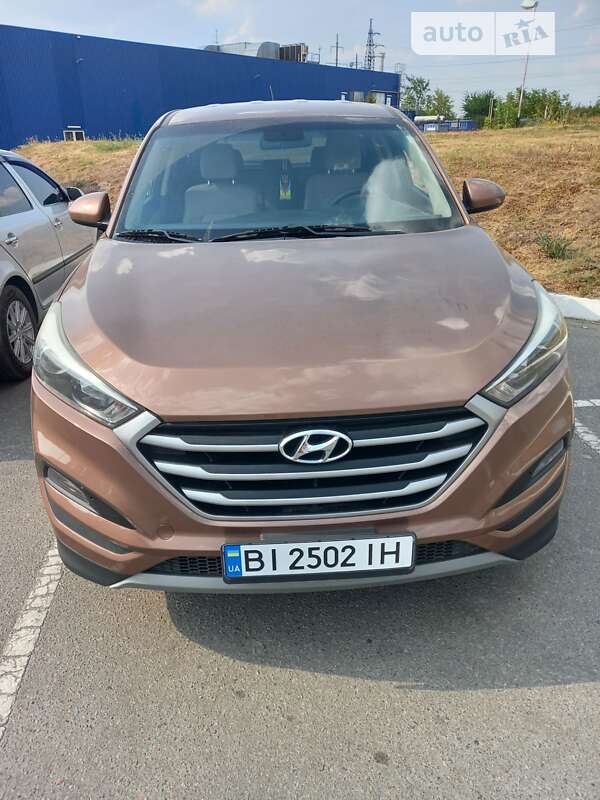 Внедорожник / Кроссовер Hyundai Tucson 2017 в Полтаве